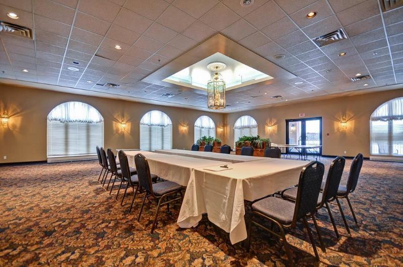 Château Logue Hotel Maniwaki Exterior foto